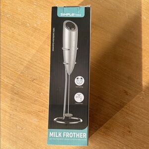 Simple Silver Milk Frother